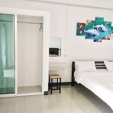 My Home Hotel - Phutthamonthon 4 Road, Near Mahidol University Salaya Ban Krathum Lom Extérieur photo